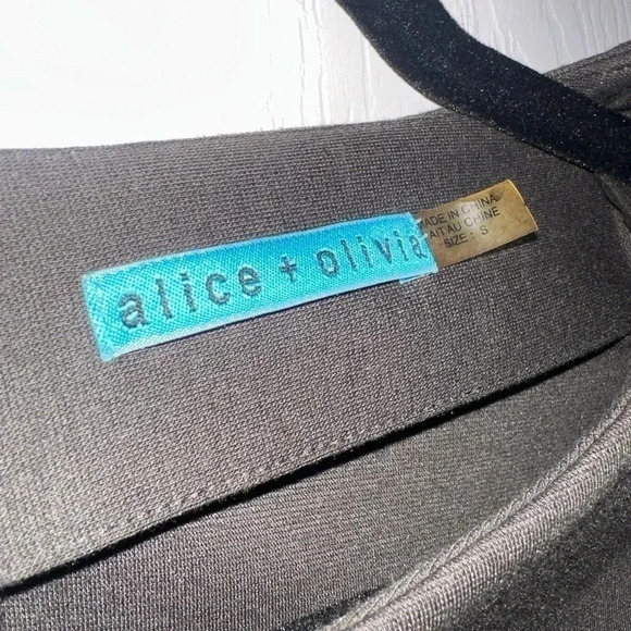 ALICE + OLIVIA Leather Silk Spliced Cap Sleeve Mini sheath Dress​ - Picture 5 of 5